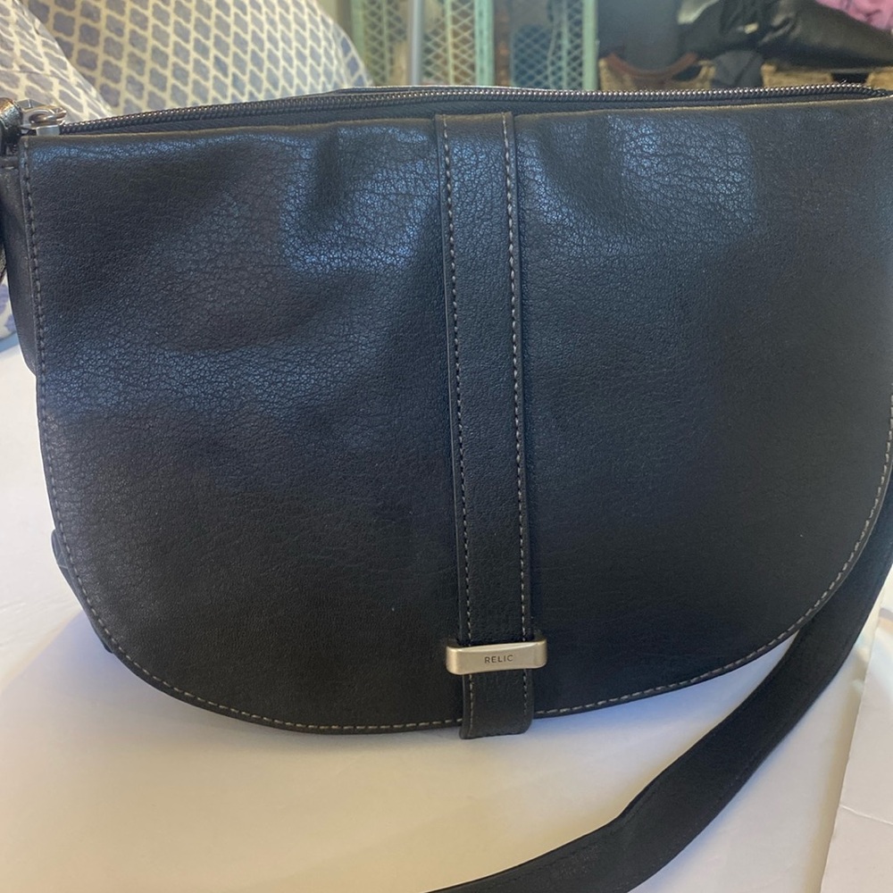 Vintage 90’s Relic Midnight Black Shoulder Bag